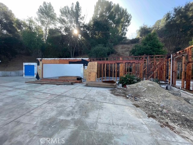 4418 Woodley Avenue Property Photo 11