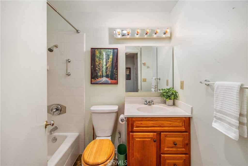 11655 Calvin Street Property Photo 25