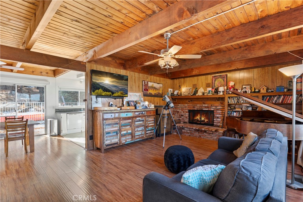 1284 Cortina Drive Property Photo 12