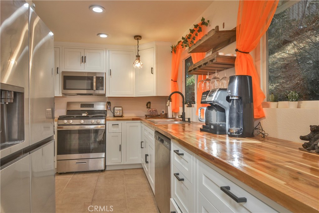 1003 Toll House Property Photo 12
