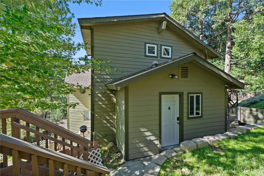 790 Berne Drive Property Photo 6