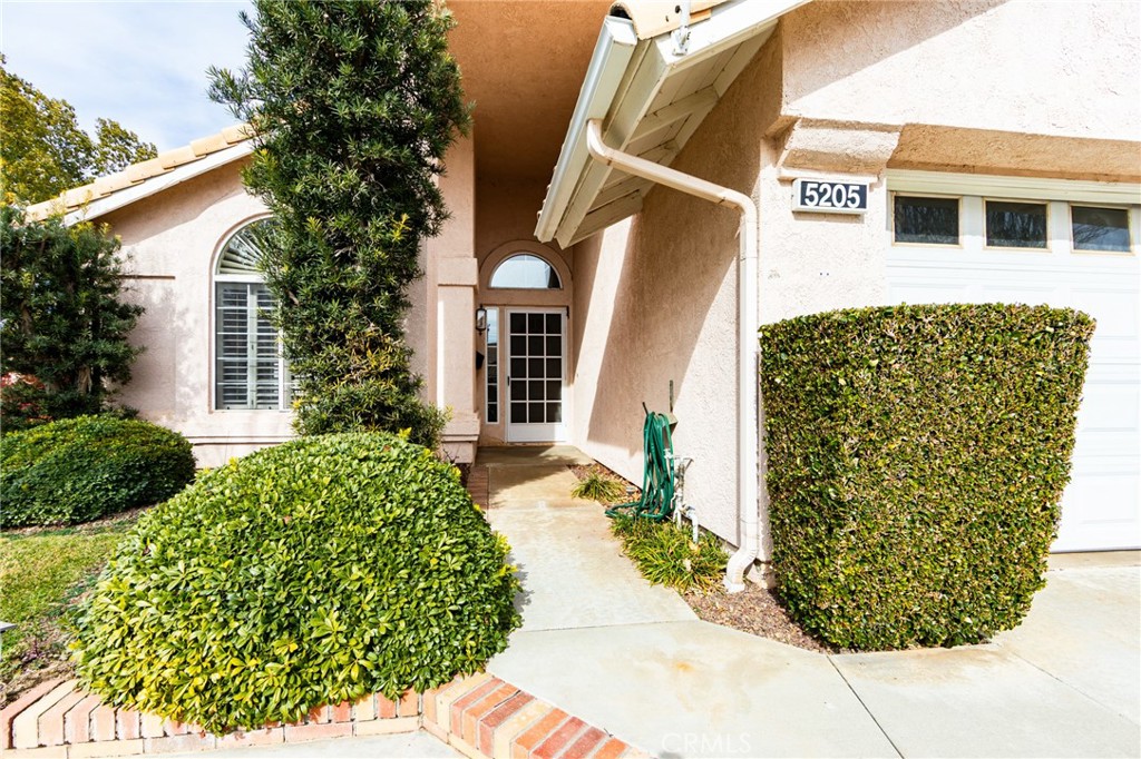 5205 W Pinehurst Drive Property Photo 6