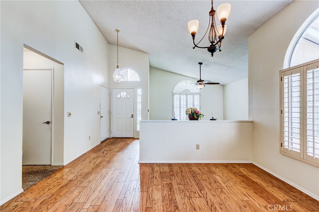 5205 W Pinehurst Drive Property Photo 14