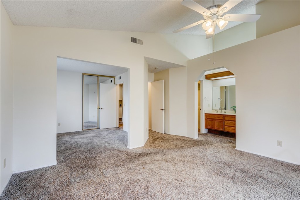 5205 W Pinehurst Drive Property Photo 29