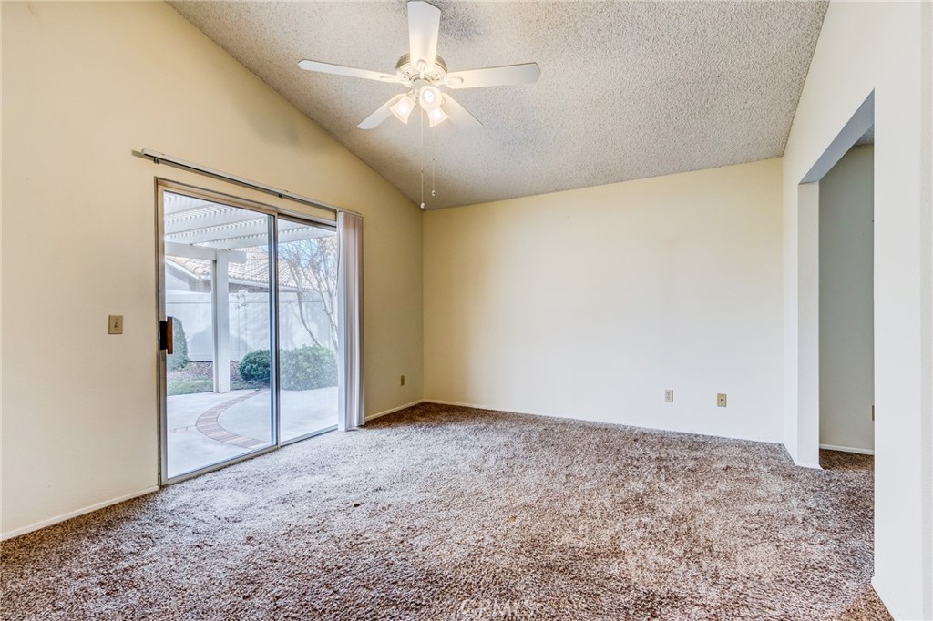 5205 W Pinehurst Drive Property Photo 31