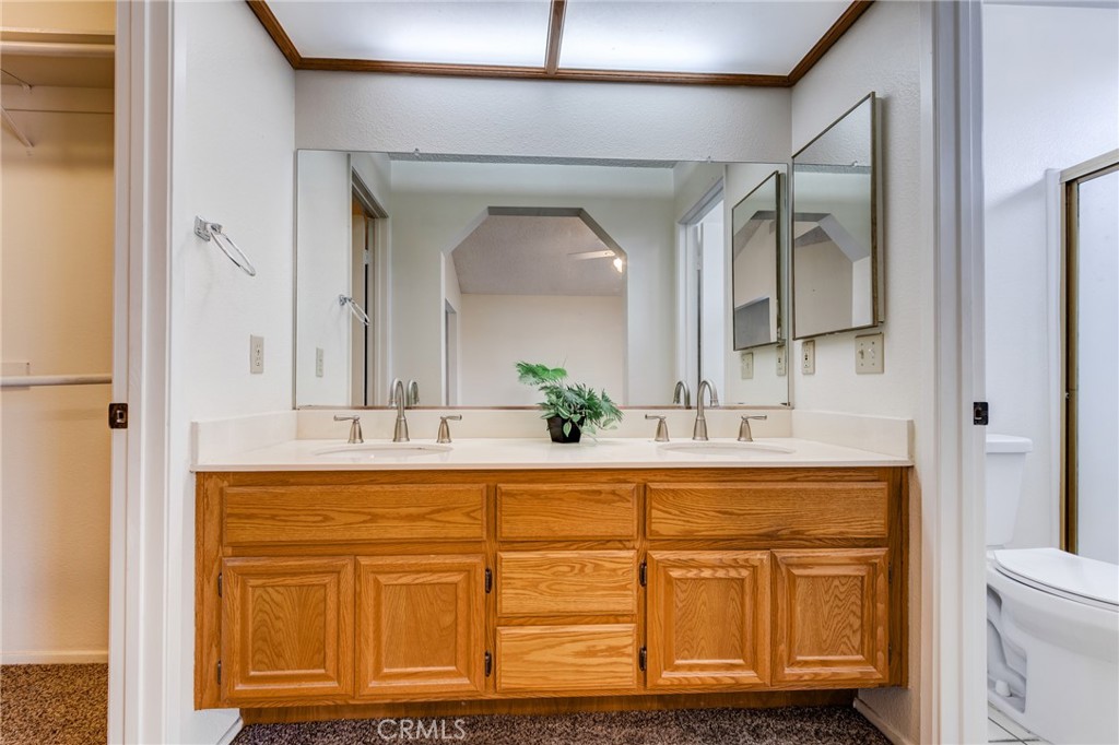 5205 W Pinehurst Drive Property Photo 34