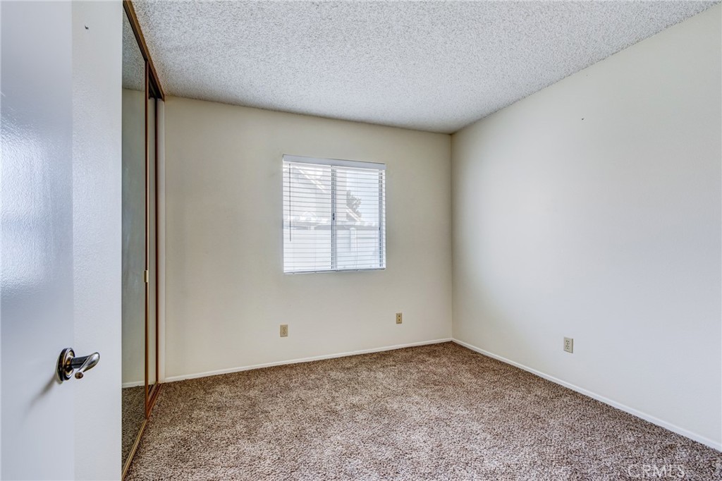 5205 W Pinehurst Drive Property Photo 35