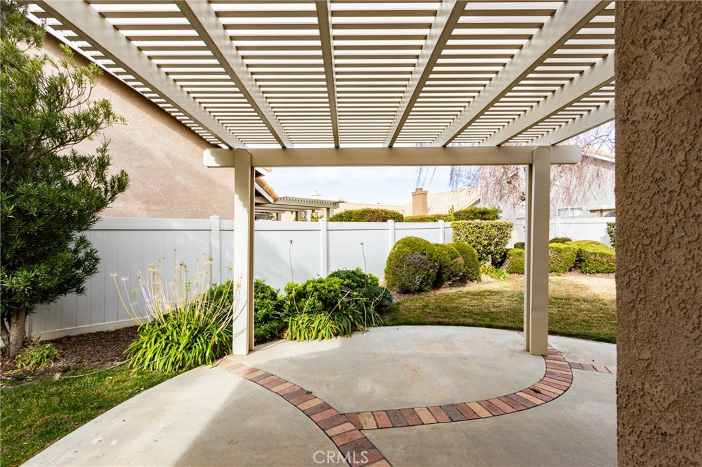 5205 W Pinehurst Drive Property Photo 42