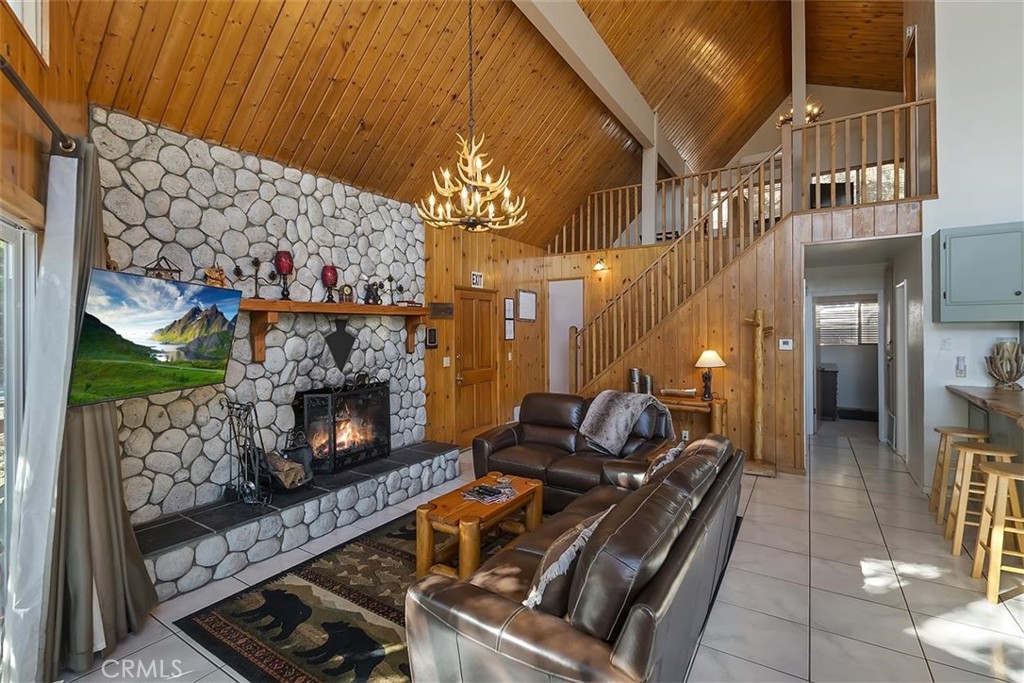 26561 Amador Lane Property Photo 8