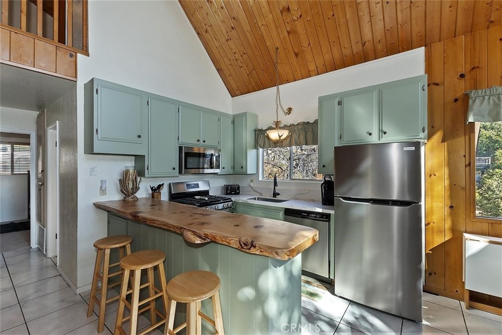 26561 Amador Lane Property Photo 12