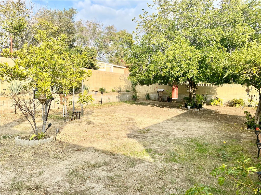 17626 Orange Court Property Photo 32