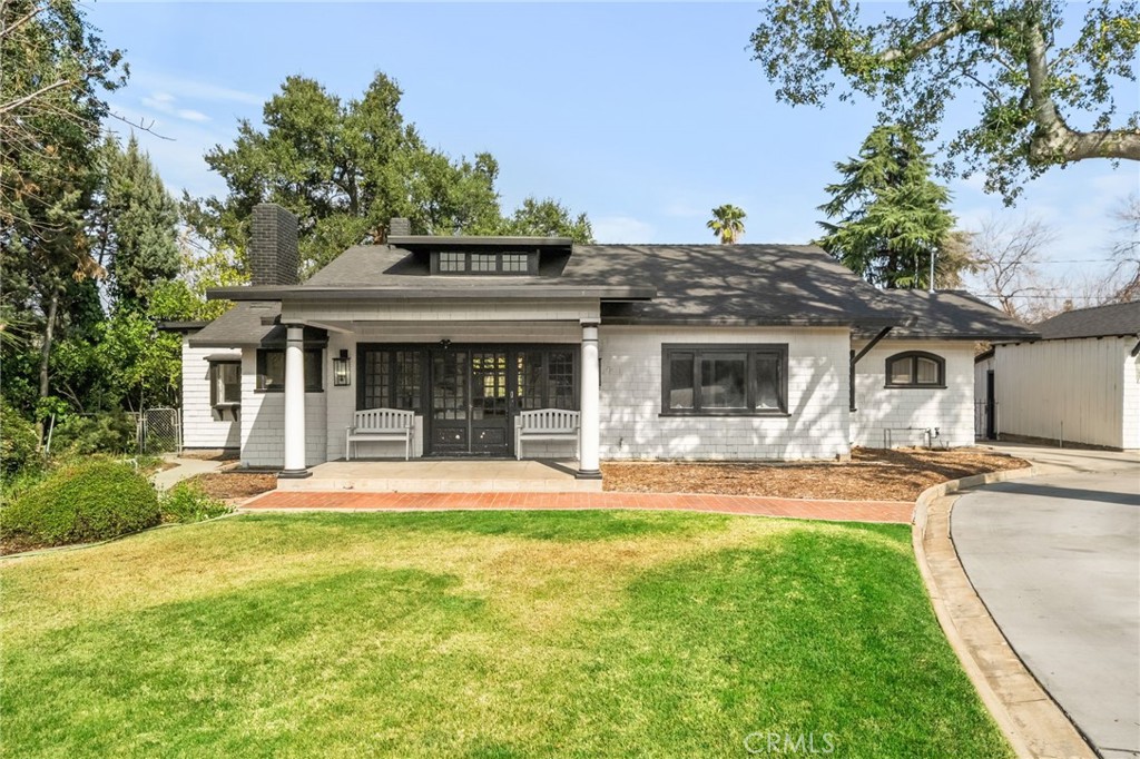 1365 Knoll Road Property Photo 6