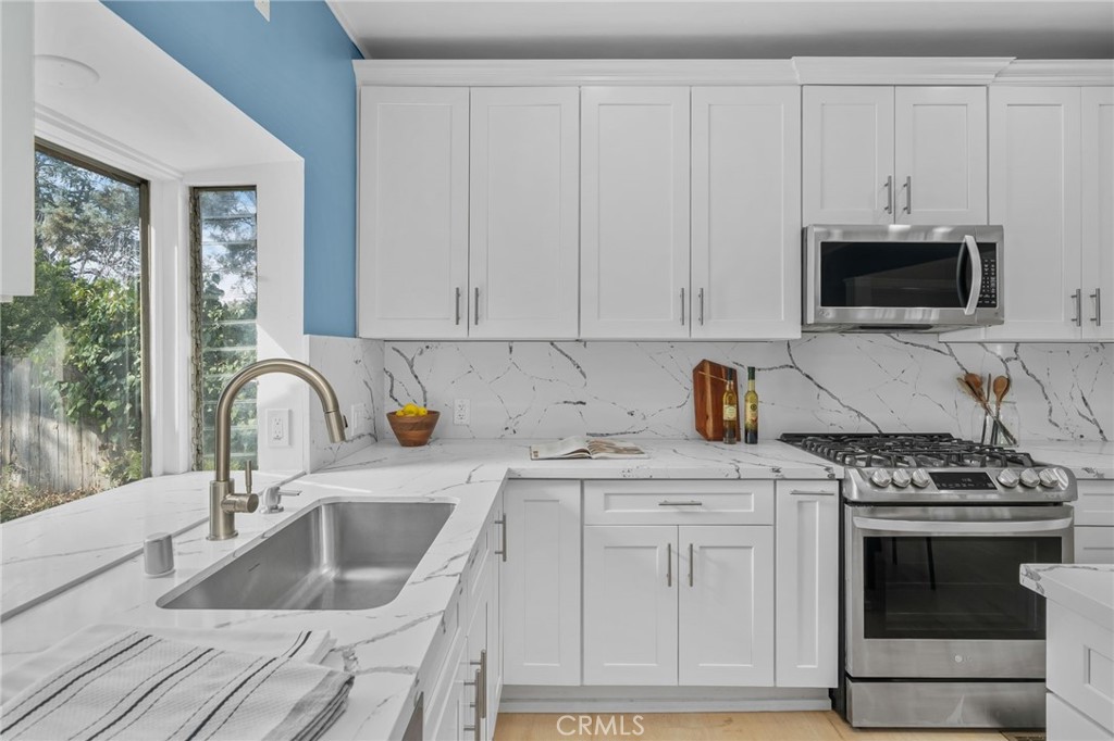 1365 Knoll Road Property Photo 18