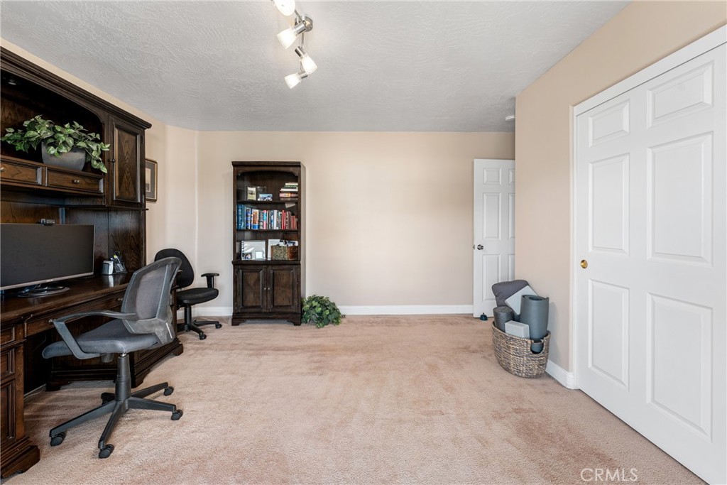 13056 Burns Lane Property Photo 40
