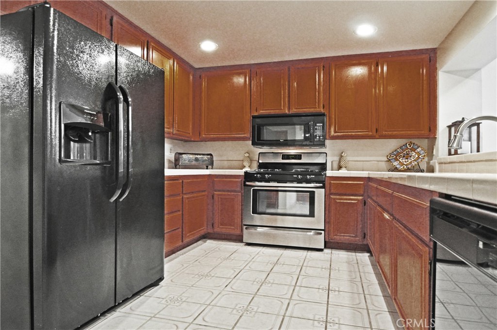 4830 W Kingsmill Avenue Property Photo 12