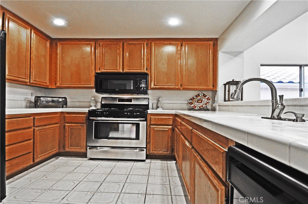 4830 W Kingsmill Avenue Property Photo 13