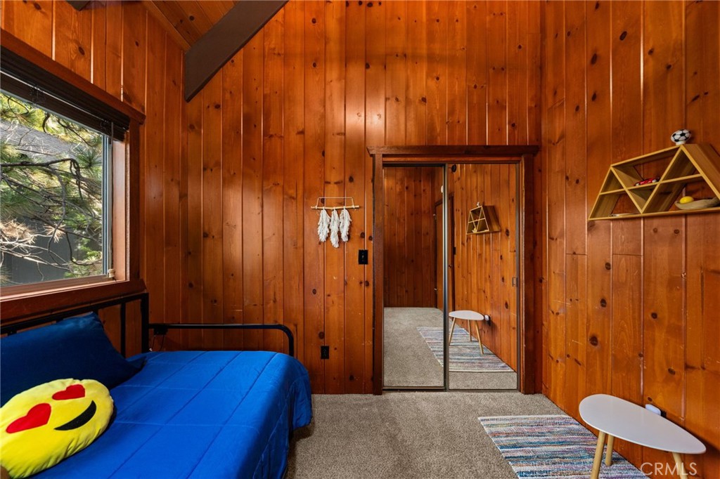 26834 Huron Rd Property Photo 18