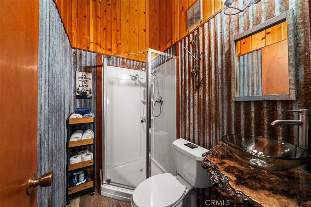 26834 Huron Rd Property Photo 19