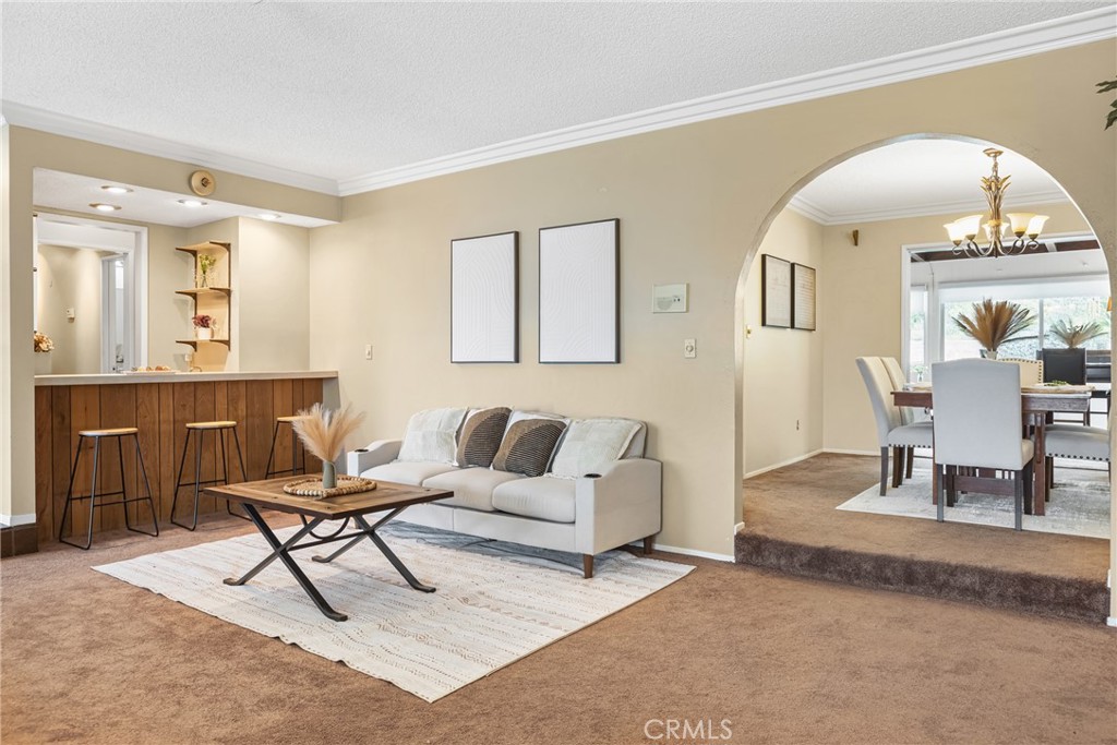 3948 Croydon Street Property Photo 5