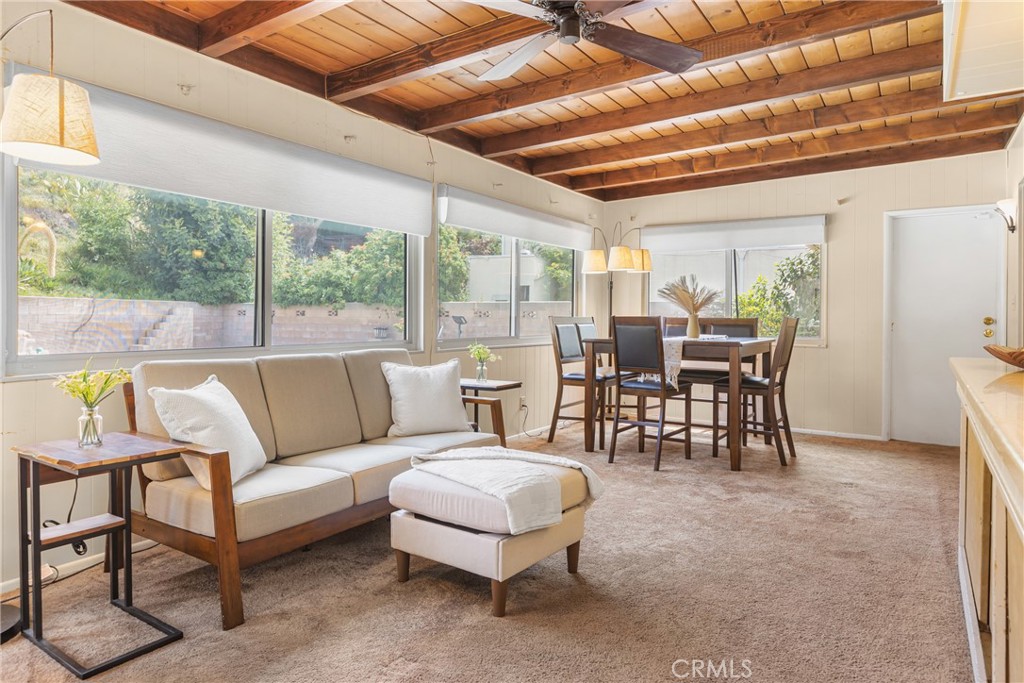 3948 Croydon Street Property Photo 11