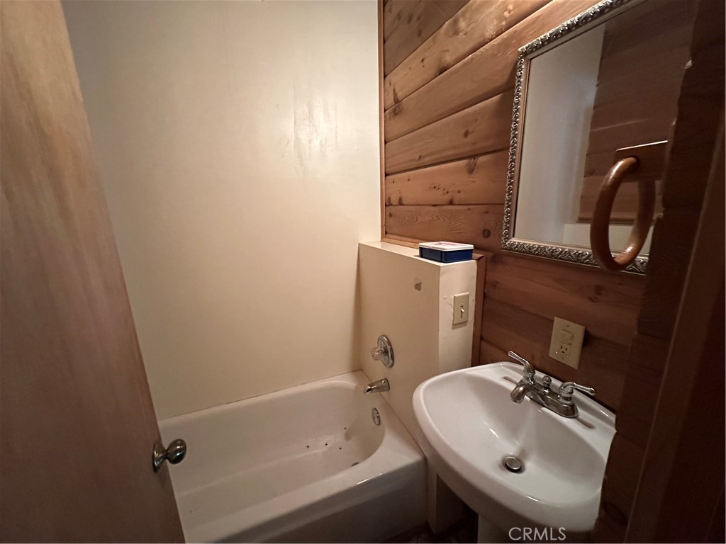 41267 Valley Of The Falls Drive Property Photo 12