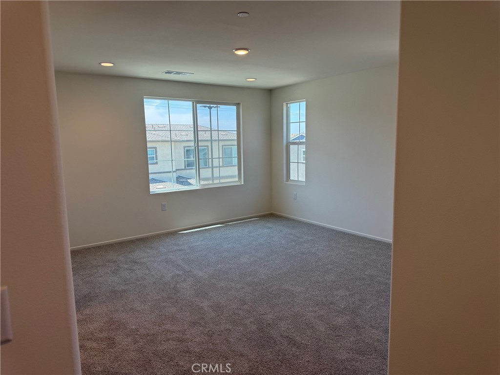 2246 Spring Meadow Court Property Photo 6