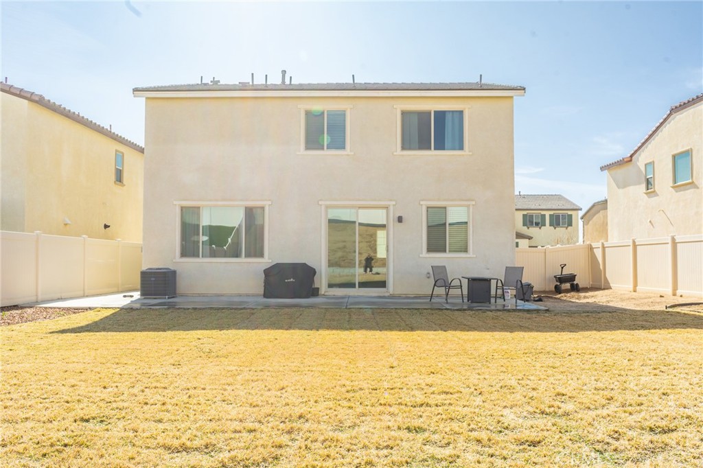 5817 Julian Way Property Photo 17