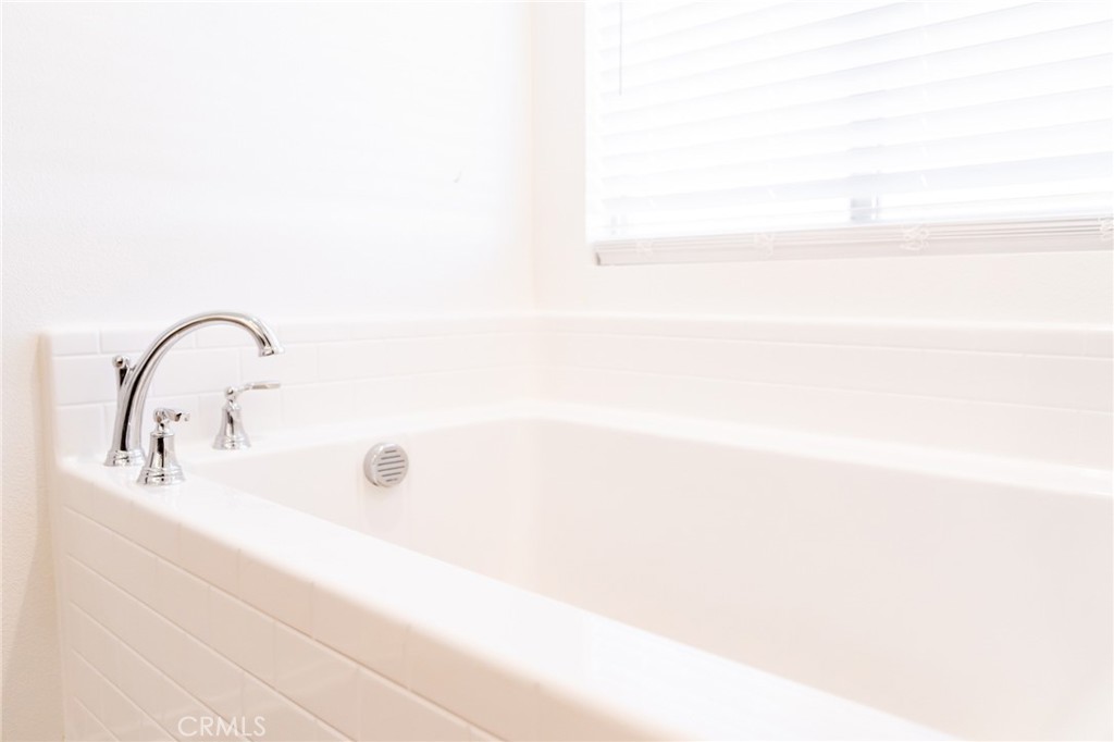 5817 Julian Way Property Photo 37