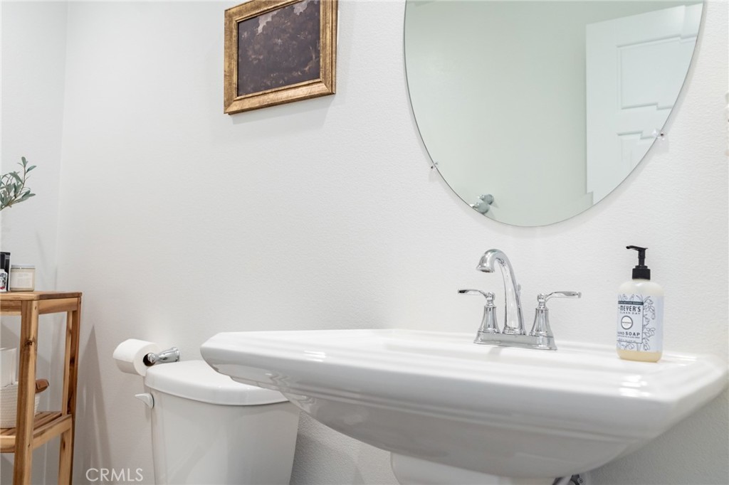 5817 Julian Way Property Photo 38