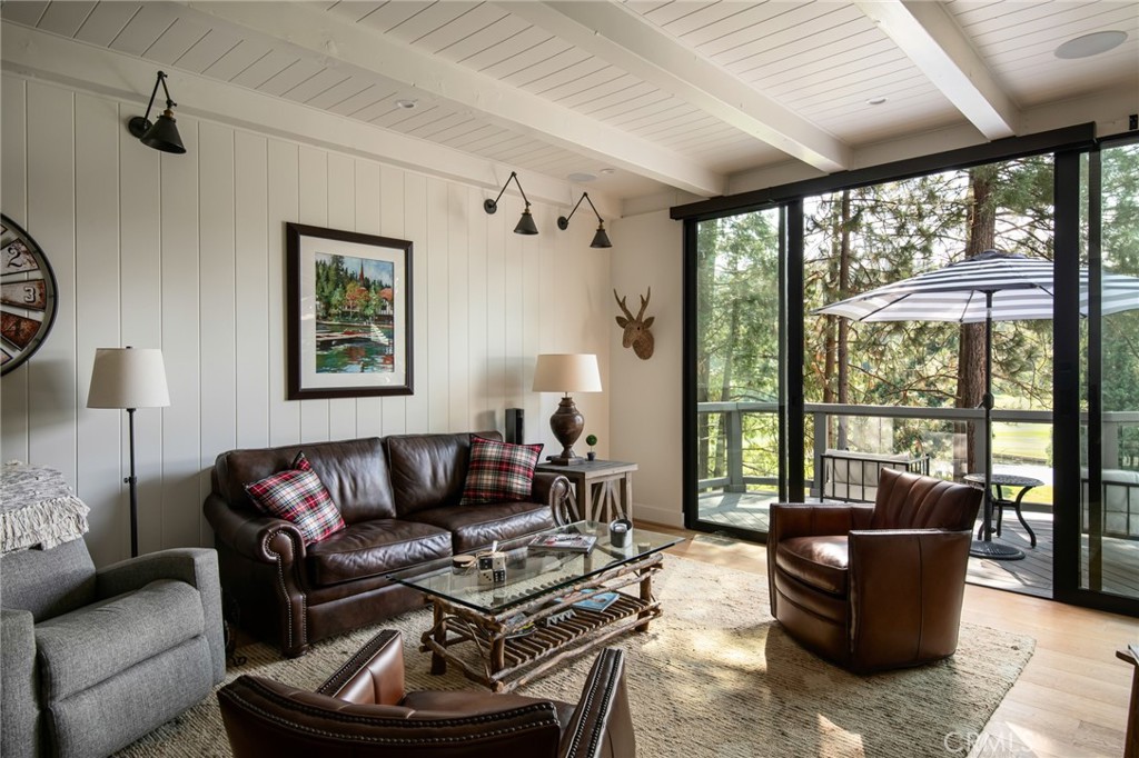 420 Golf Course Road Property Photo 12