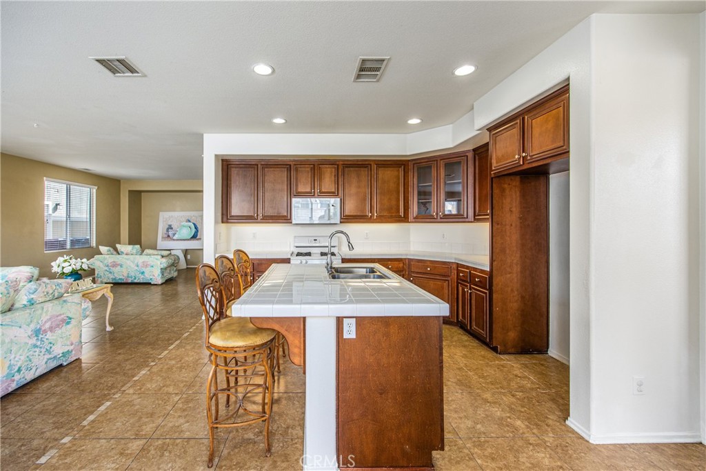 59 Helen Avenue Property Photo 16