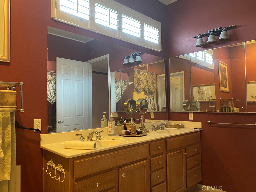 5379 Breckenridge Avenue Property Photo 8