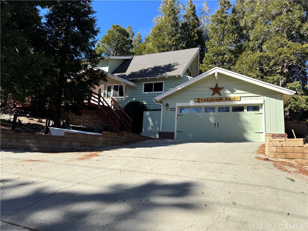 514 Grizzly Road Property Photo 1