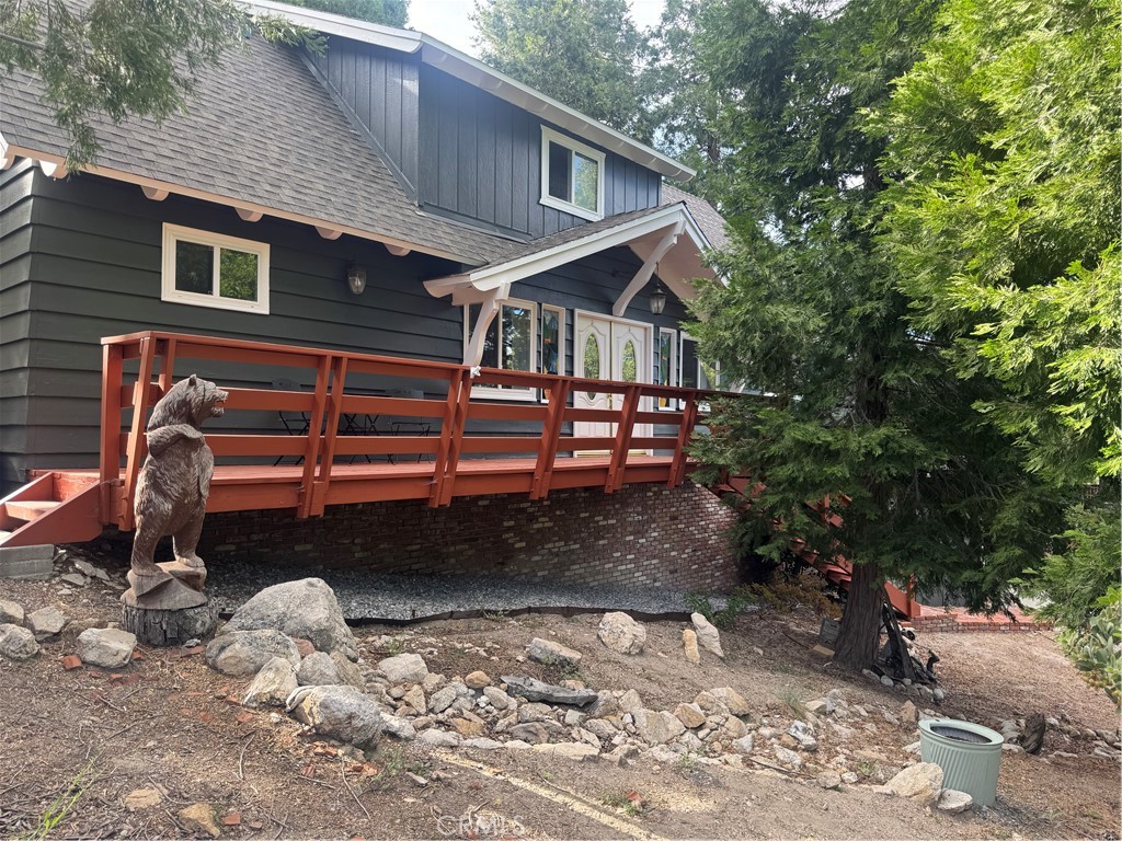 514 Grizzly Road Property Photo 2