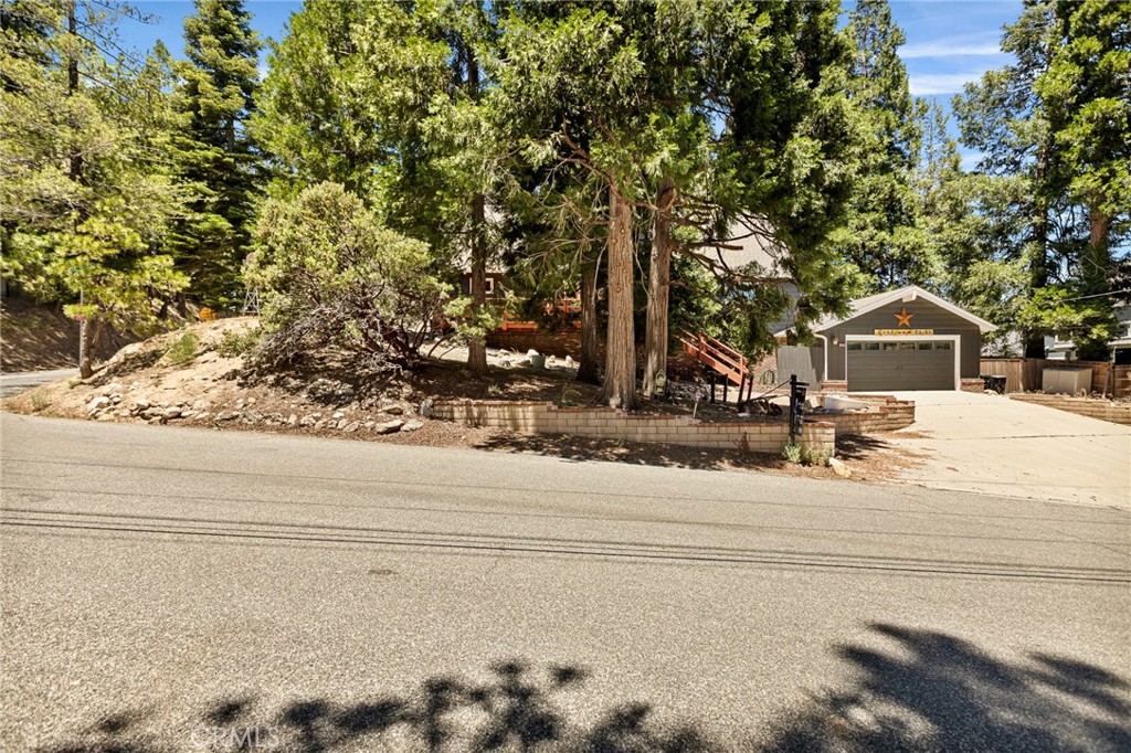 514 Grizzly Road Property Photo 37