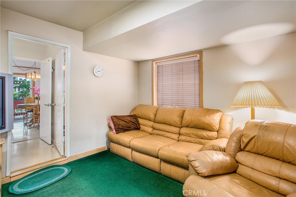 704 S Grove Street Property Photo 19