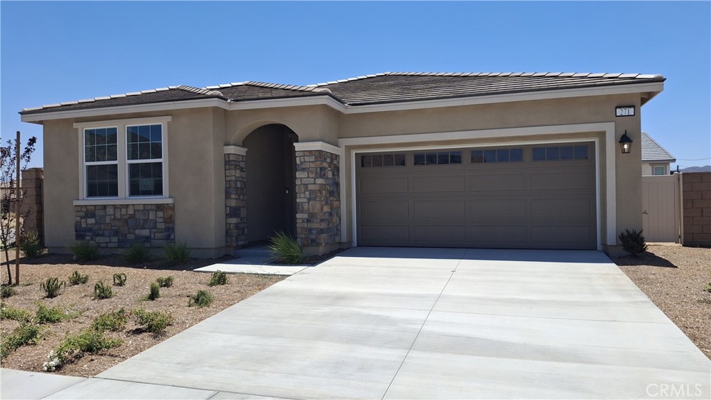 271 Almanac Street Property Photo 1