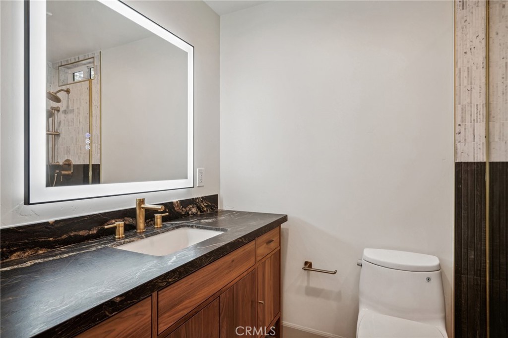 995 Tirol Lane Property Photo 18