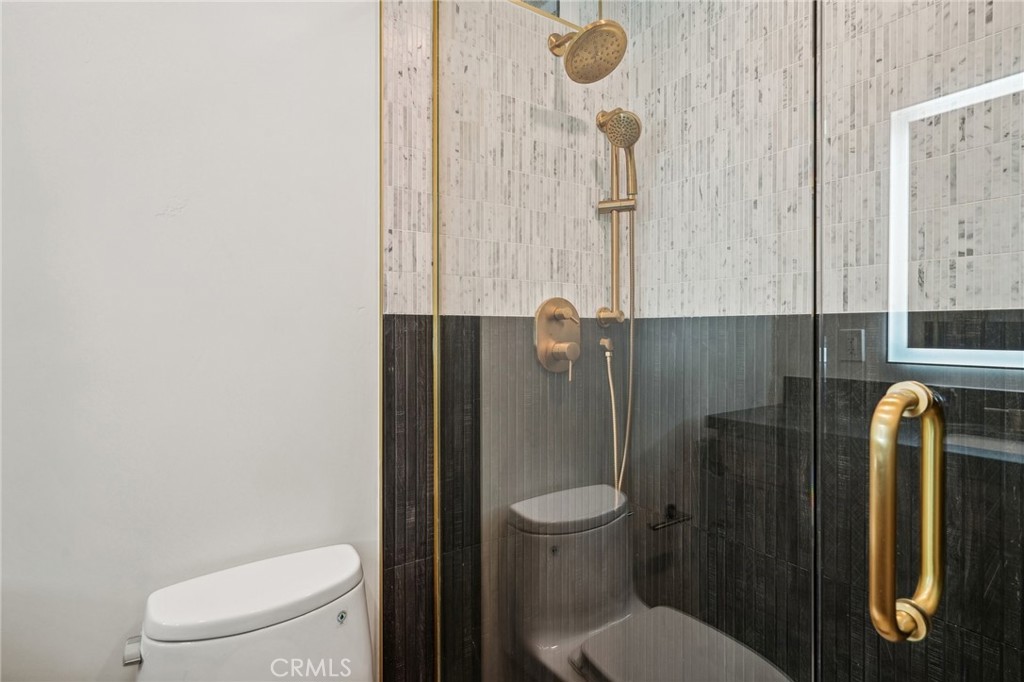 995 Tirol Lane Property Photo 19