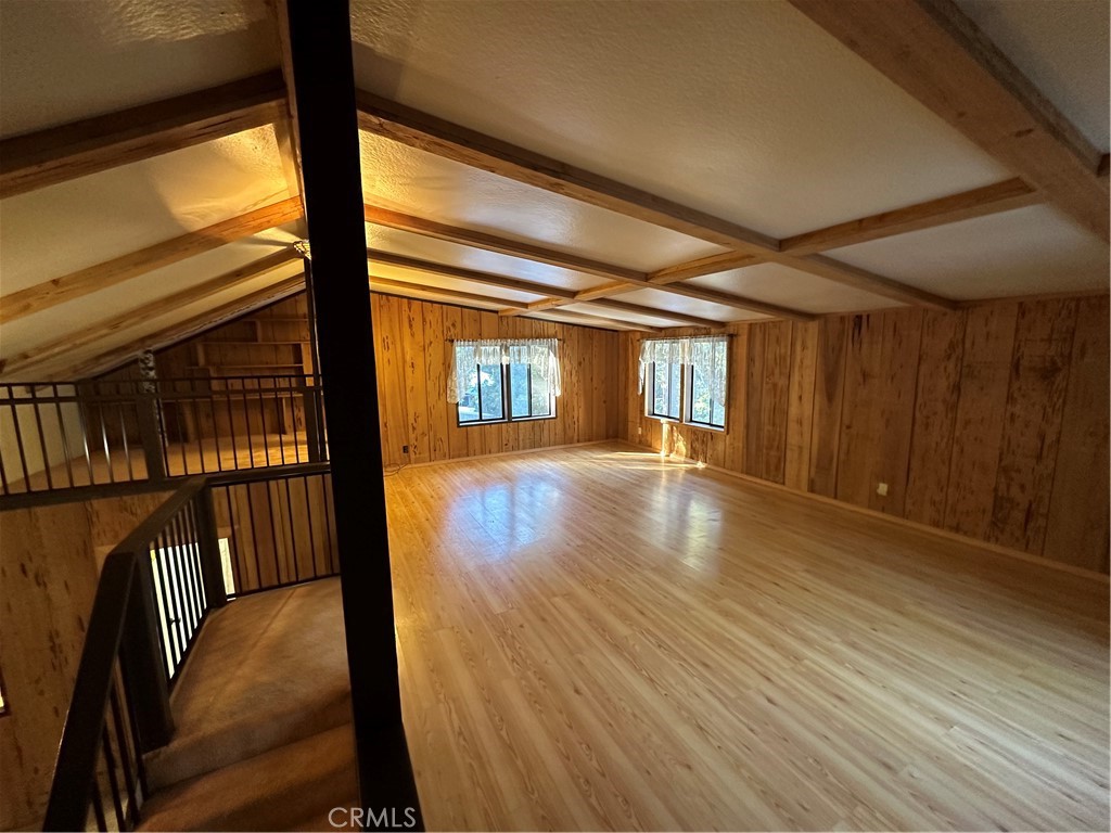 9412 Spring Drive Property Photo 9