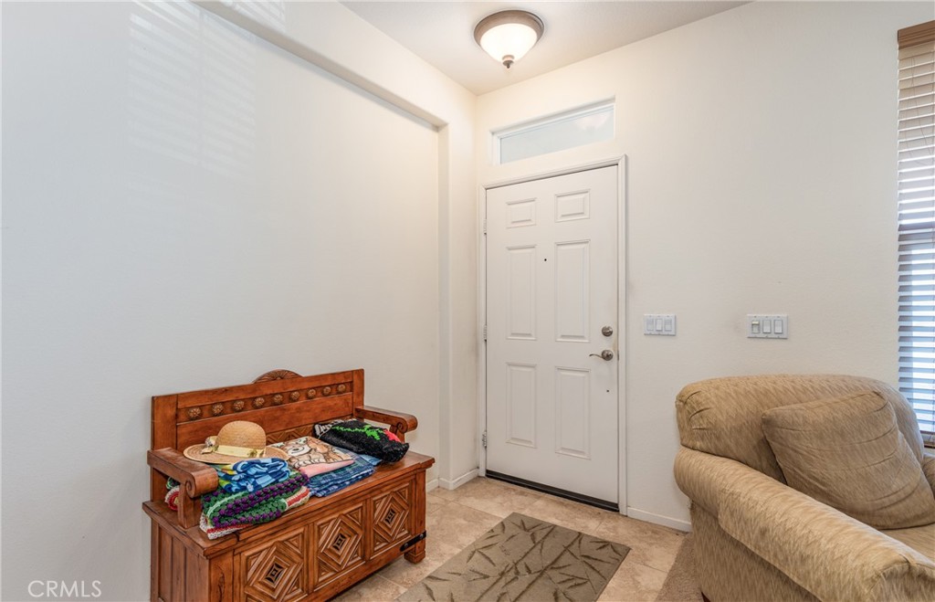 1567 Quiet Property Photo 4