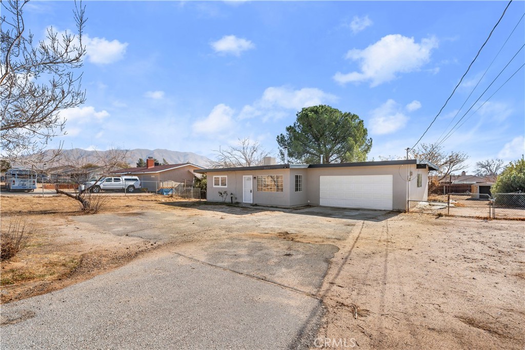 19223 Rocksprings Road Property Photo 16