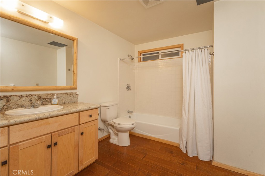 427 Ashwood Drive Property Photo 20