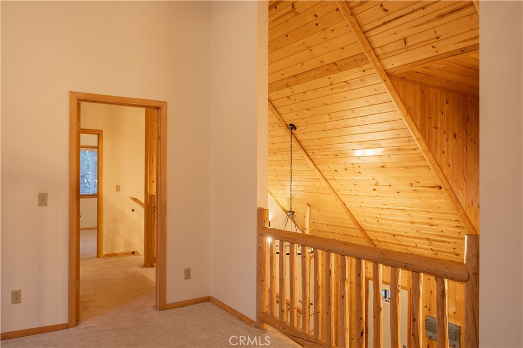 427 Ashwood Drive Property Photo 27