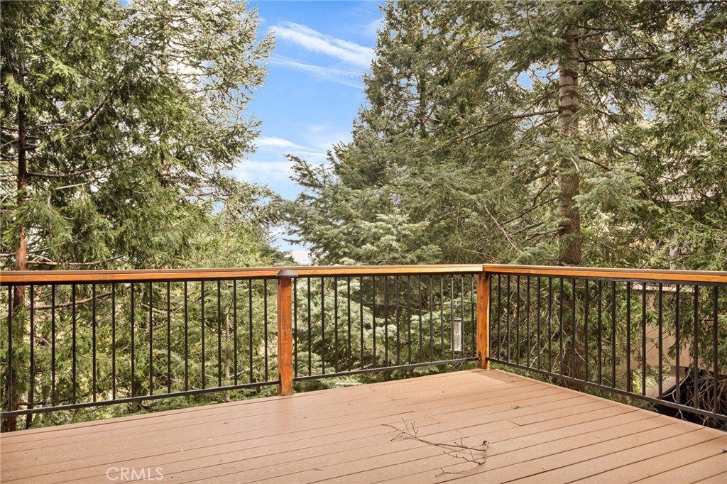24052 Skyland Drive Property Photo 11