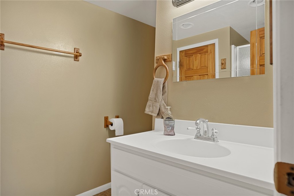24052 Skyland Drive Property Photo 25