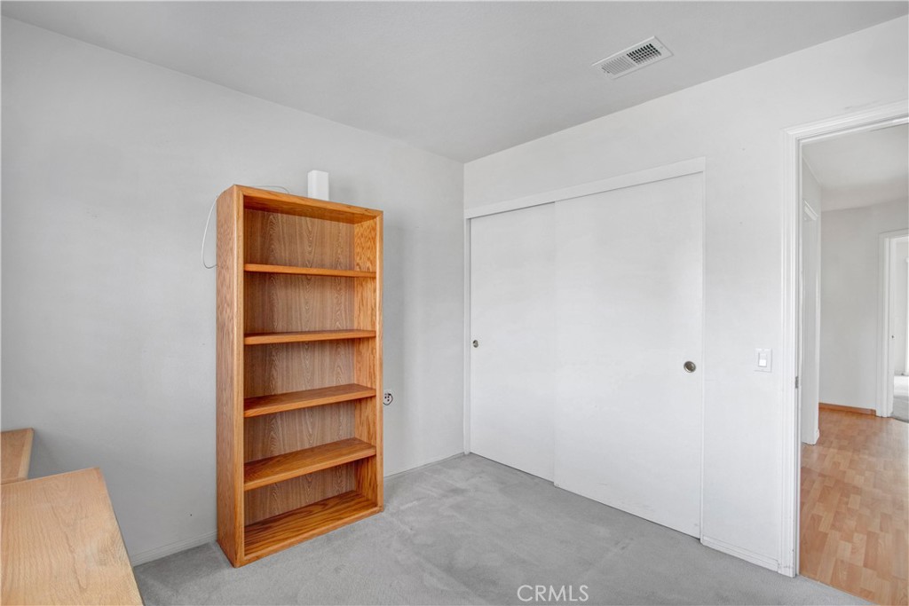 5238 Spring View Property Photo 36