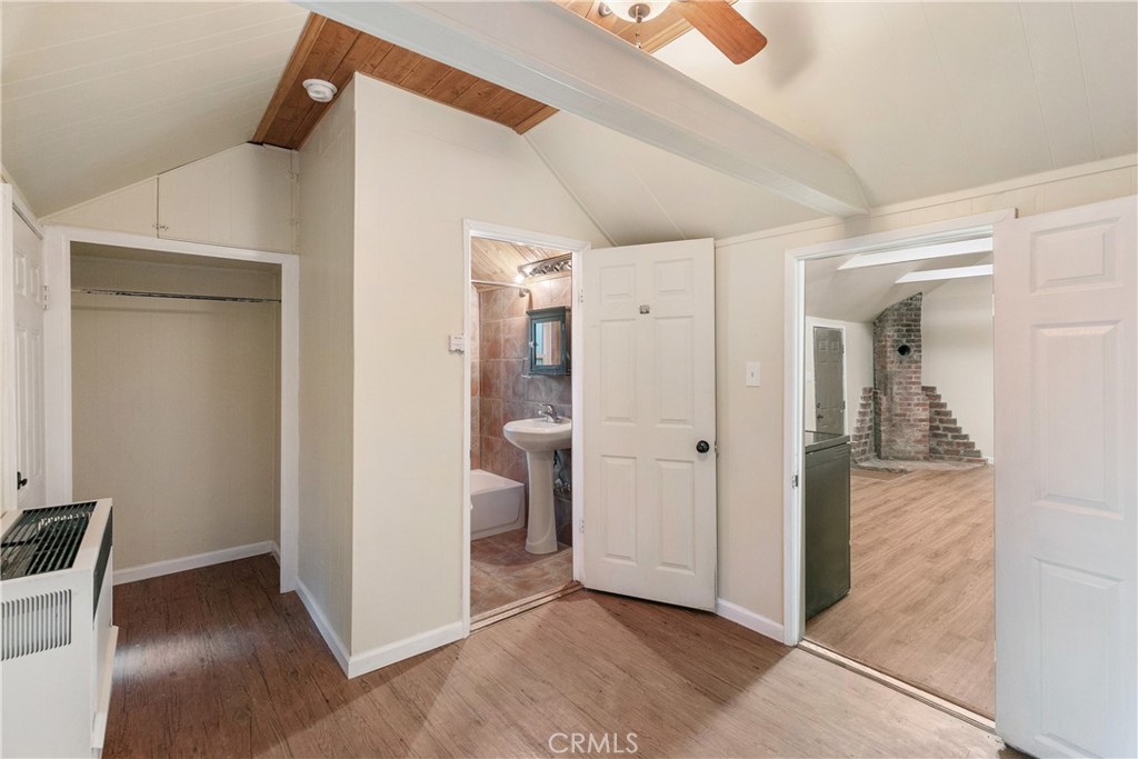 23083 Hemlock Lane B Property Photo 39