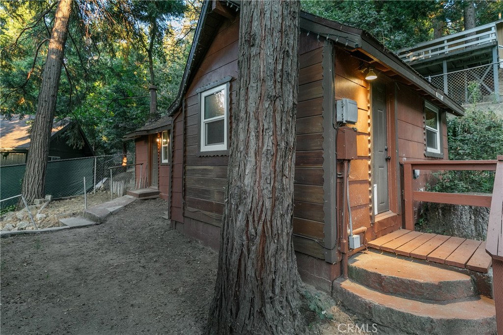 23083 Hemlock Lane B Property Photo 42