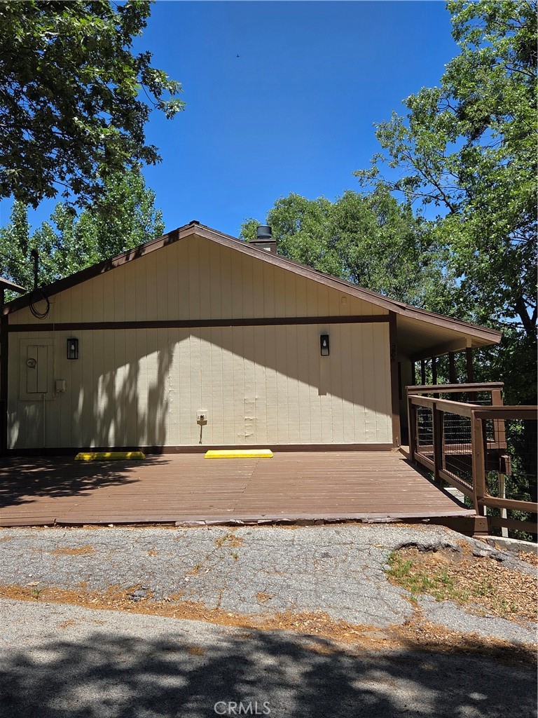 284 Davos Drive Property Photo 2